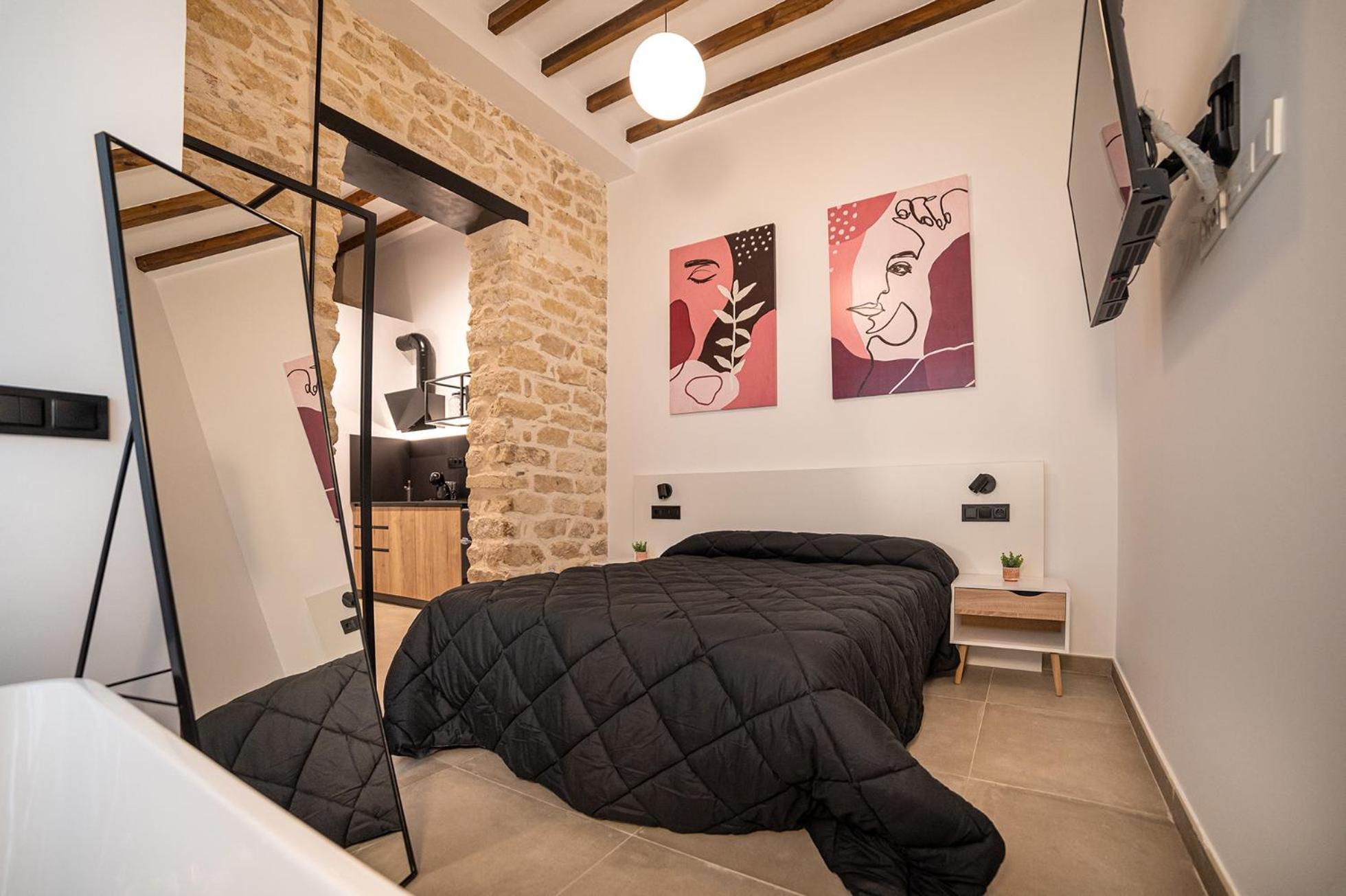 Apartamentos Loliqui Centro Alicante Room photo